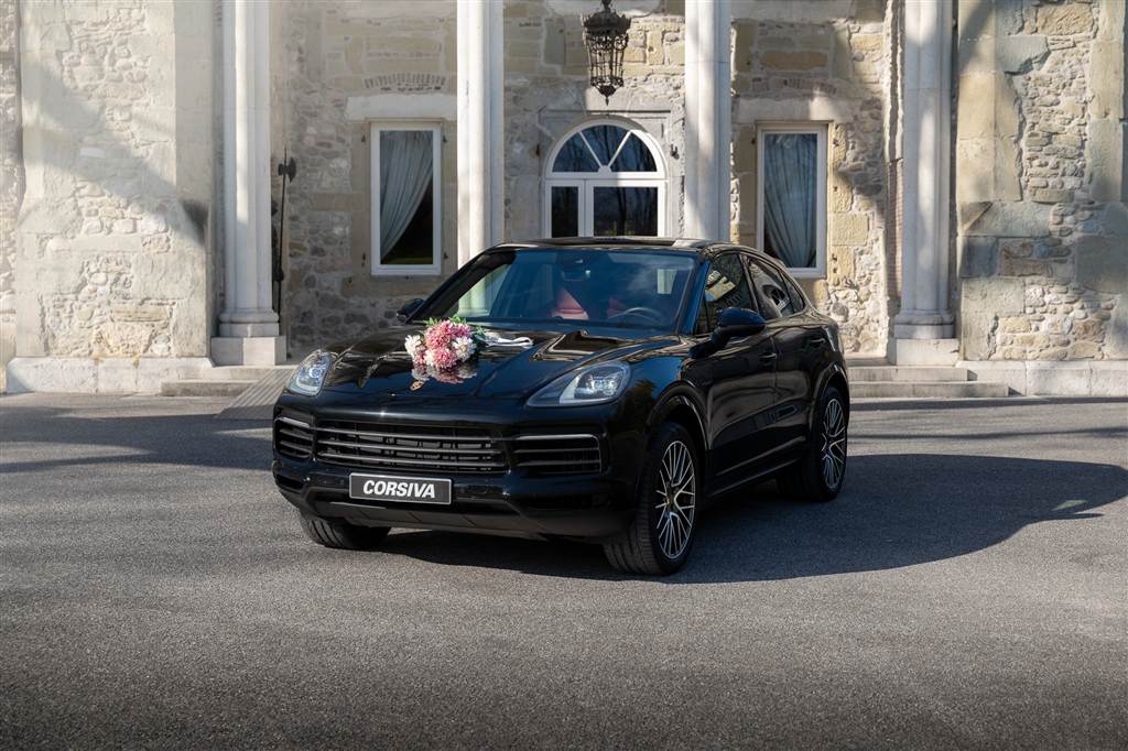 Location Porsche Cayenne Coupé en Savoie — trois-quarts avant, Corsiva